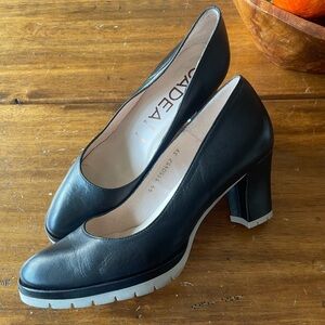 Gadea By Lodi Newgel Chunky Heels Black Leather Made In Spain Sz 39